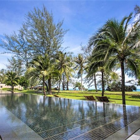 Luxury Oceanfront_Pool Access Apartment Mai Khao Exterior foto